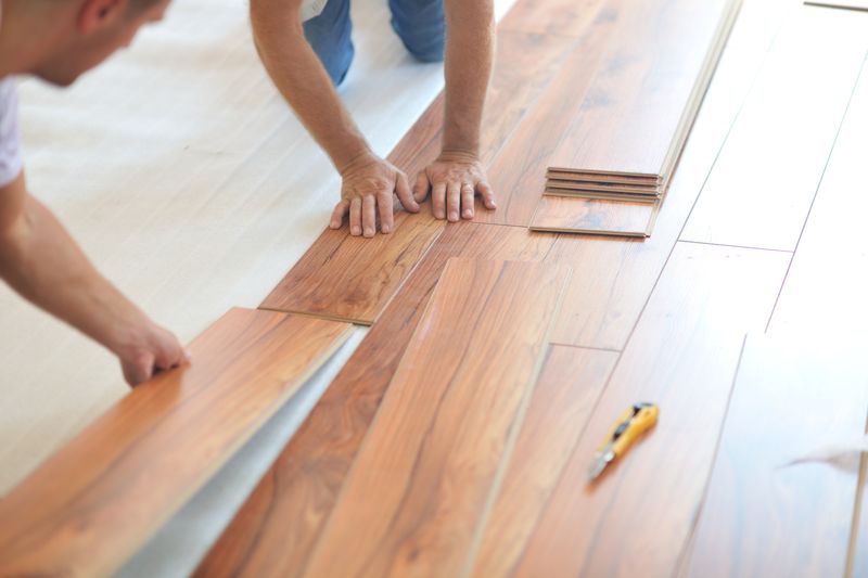 laminate floors installation in Chicago 60654
